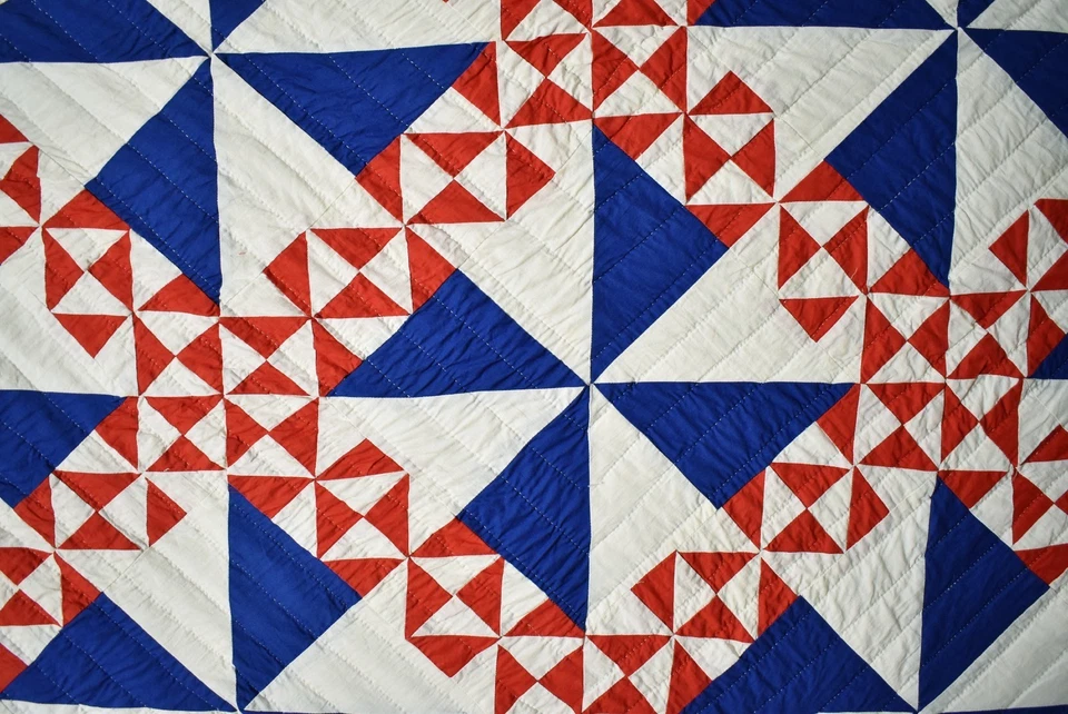 GRAPHIC Vintage Red, White & Blue Pinwheels Antique Quilt ~Dated "Christmas '41" - Image 3 of 4