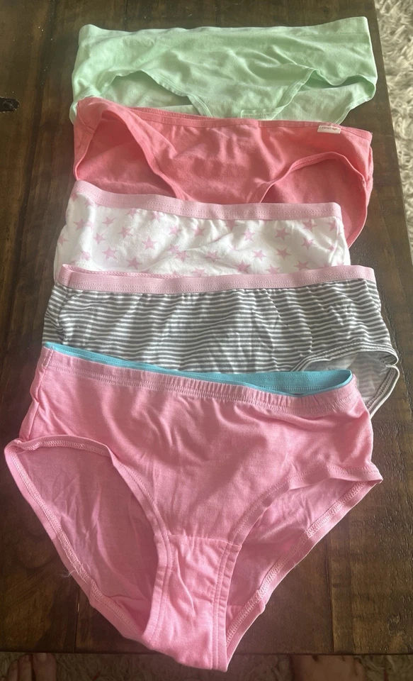 Girls Size Large 10 Lot Of 11 Pairs Underwear Assorted Colors Name Brands - Image 4 of 4