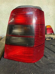 VW GOLF III Variant 1H5 Rücklicht hinten links 1H9945112 1.90 Diesel 35310461