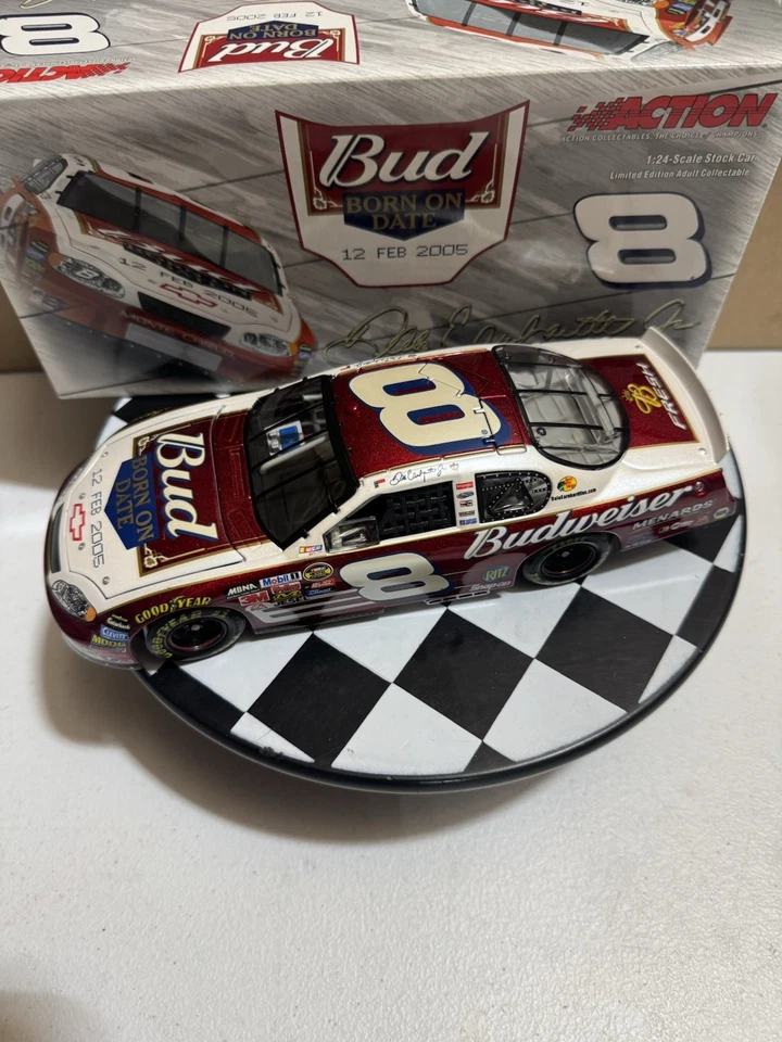 Dale Earnhardt Jr 8 Budweiser Bud Shootout Born On Date 2005 1/24 CWB Diecast Foto 2 de 4