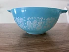 PYREX Amish Butterprint Cinderella mixing bowl