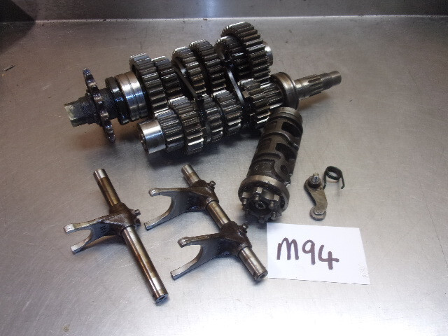 kubutsuki様 1995 KAWASAKI ZX6R G G1 G2 ENGINE GEARBOX PARTS. M94 | eBay UK