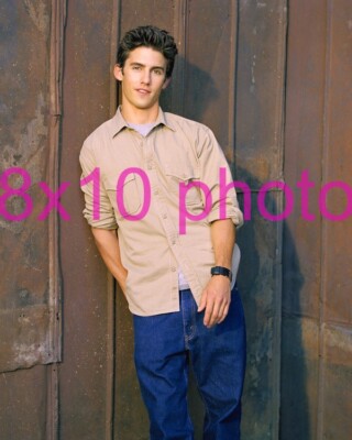 MILO VENTIMIGLIA #29,heroes,gilmore girls,this is us,8x10 photo