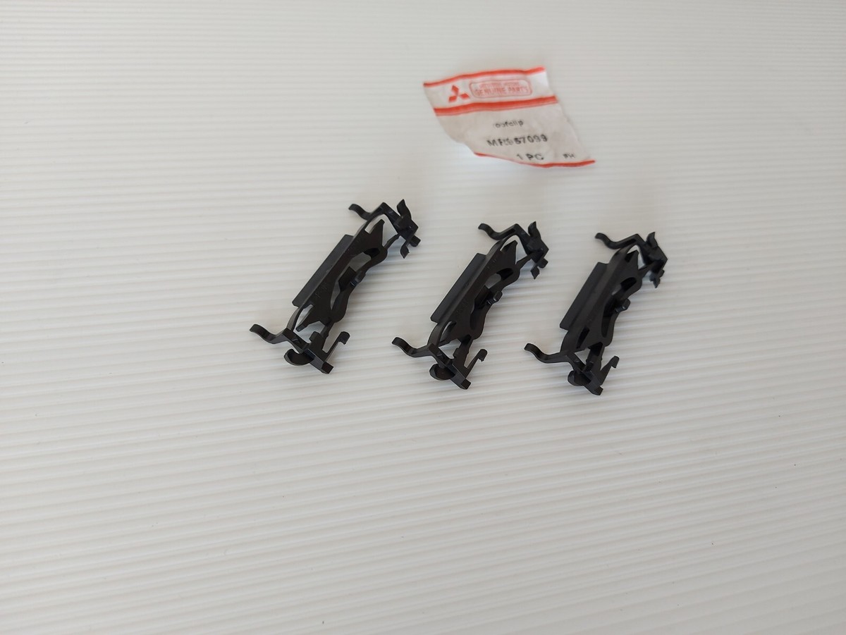 Roof Clips (3x), Drip Moulding, for Mitsubishi Colt MR957099 | eBay
