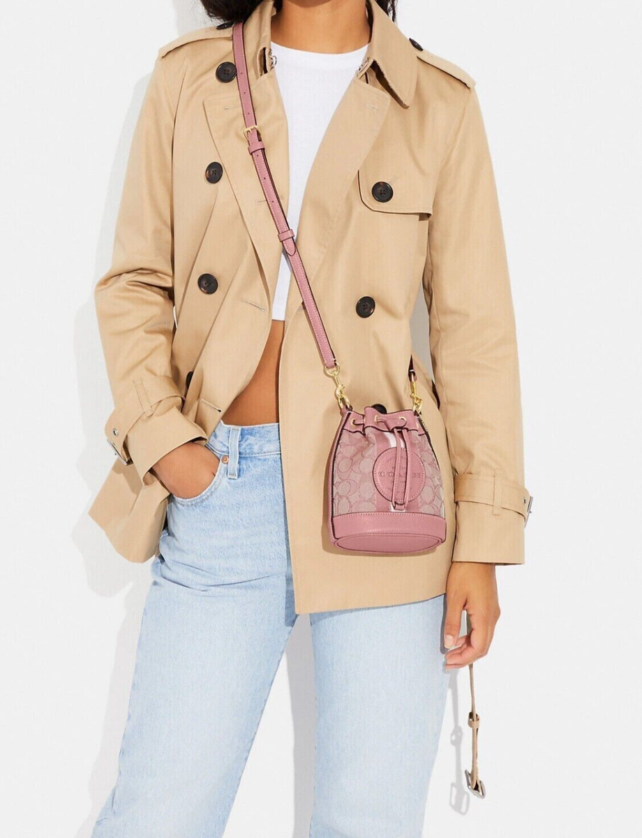 COACH ショルダーバッグ シグネチャー Mini Dempsey 巾着バッグ NEW Coach Mini Dempsey Bucket Bag In Signature Pink Jacquard