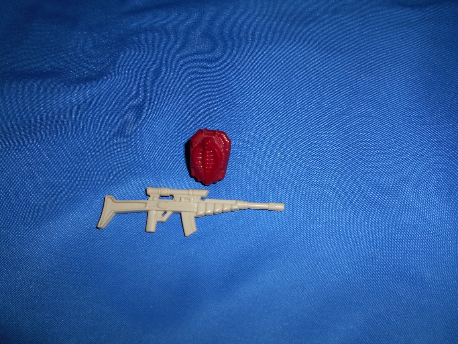 For 1984 Gi Joe Arah Baroness Rifle White + Backpack Battle Gear Part Accessory