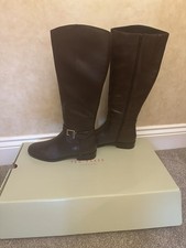 Brand new Women's Ted baker Leather Boots -size 6