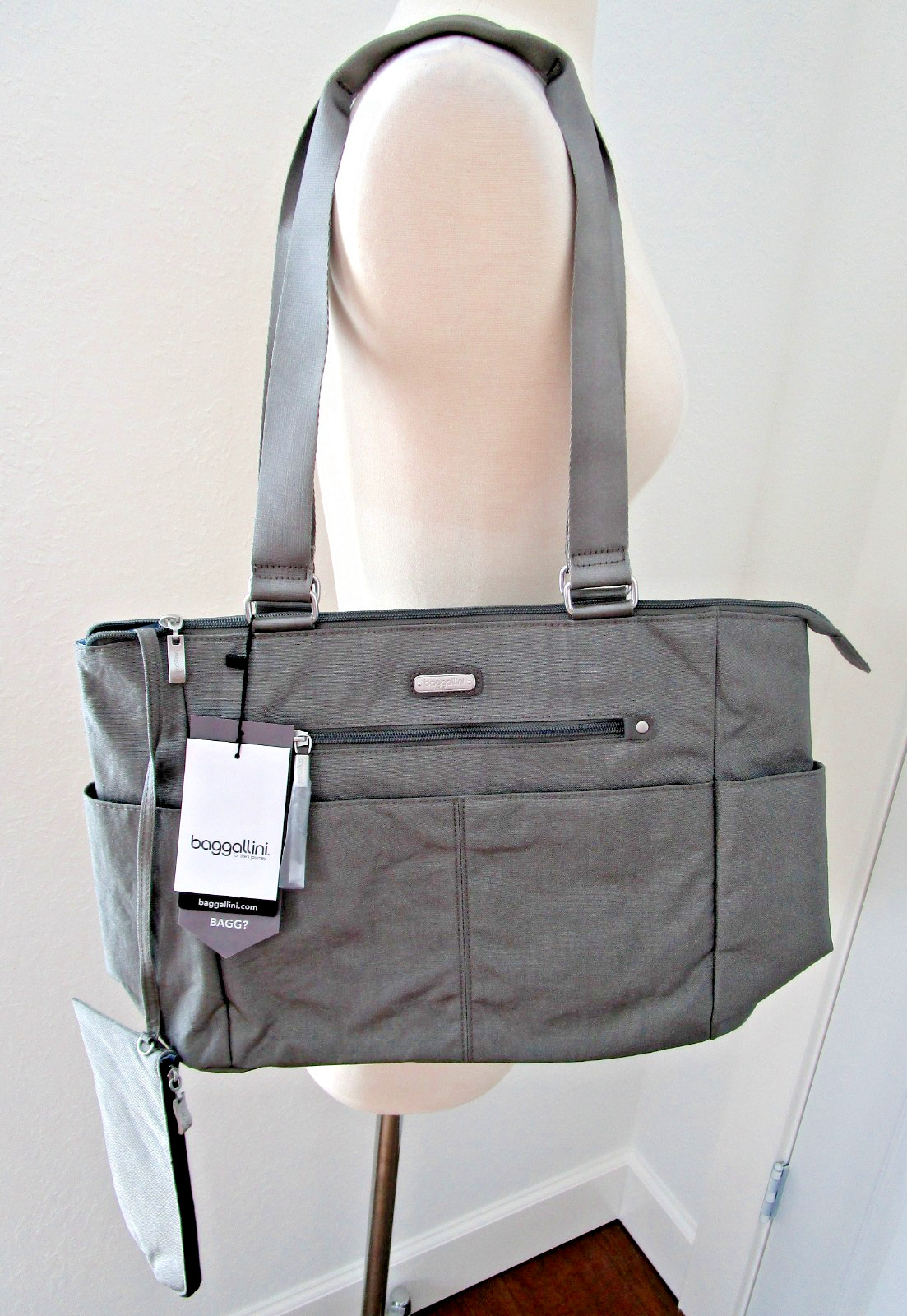Sleeve Handle Bag Purse Nwt Gray