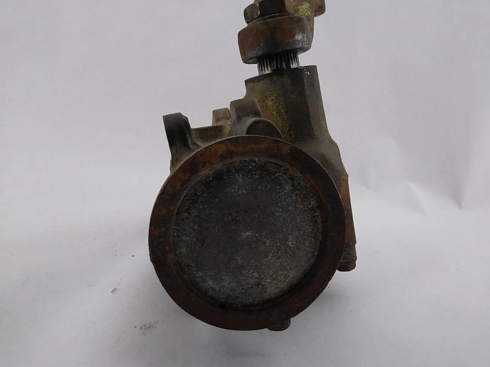 Pontiac Firebird Power Steering Gear Box Fits 1980-1994 80 81 82 83 84 85 86 87 - Image 3 of 4