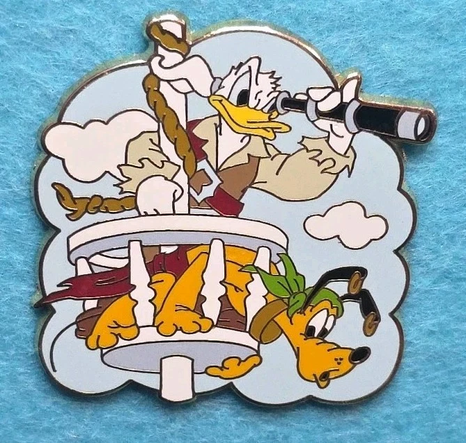 Pirates Starter Set - Donald and Pluto Disney Pin 83685