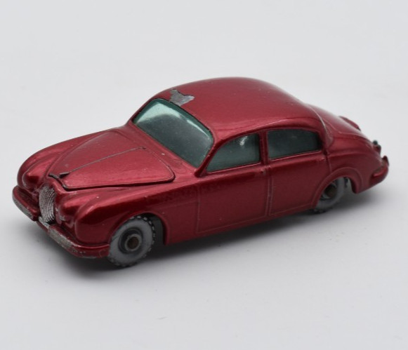 Matchbox 65b, Jaguar Sedan - Free Price Guide & Review