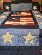 Red White Blue Patriotic Stars Stripes Hand Quilted 68" x 86" Excellent