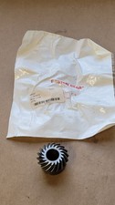 New Boston Gear LSA102Y-R 12286 Spiral Miter Gear 12dp 20pa 18 Teeth