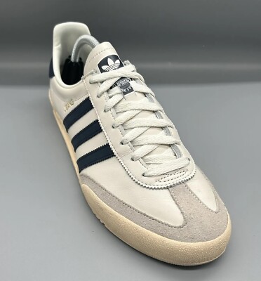 Adidas Originals Jeans Leder Chalk White Sand Strata GY7436 UK 9,5 Freizeit