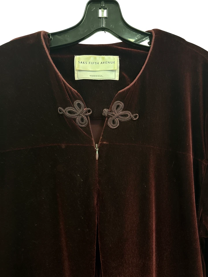 Saks Fifth Avenue Vintage Heavy Velvet Burgundy Maxi Dress with Pockets - Image 4 of 4