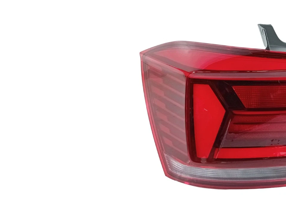 VOLKSWAGEN VW POLO MK6 2017-2022 REAR LEFT TAILLIGHT ASSEMBLY - LH N/S - Image 4 of 4