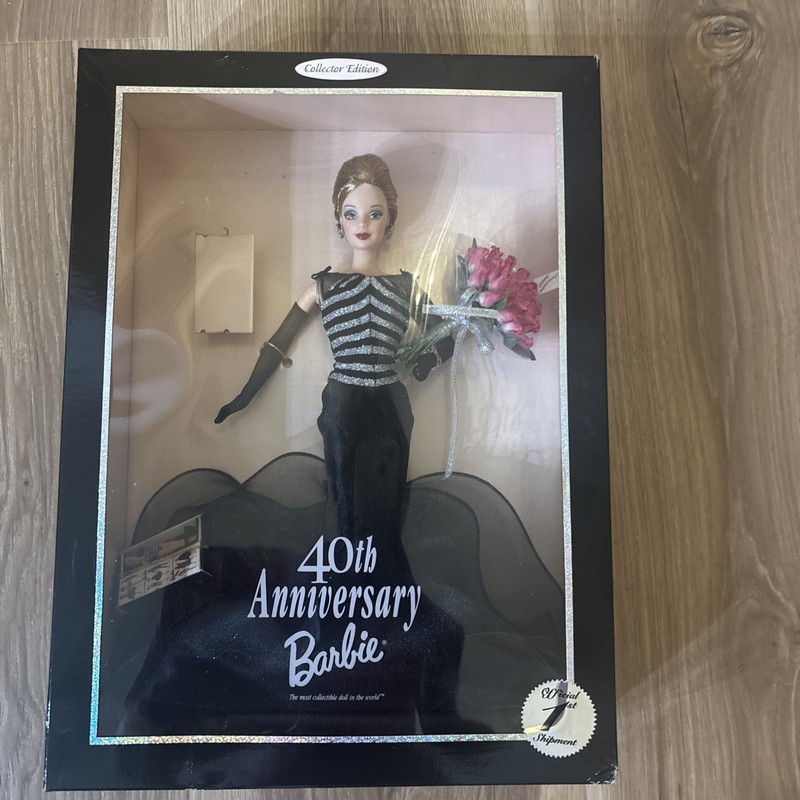  1999 40th Anniversary Barbie Collector Edition Doll  Official 1st Shipment