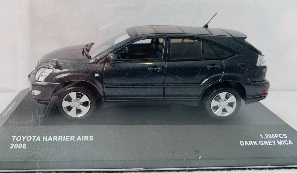 Colección Kyosho J, 1/43 Toyota Harrier Airs, 1 de 1200, gris oscuro mica, L nuevo Foto 2 de 4