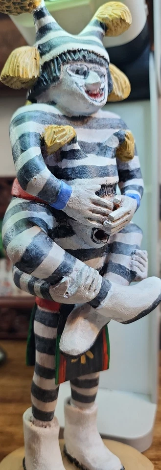 Muñeca Koshare Katsini poco común doble payaso hecha a mano firmada Foto 3 de 4