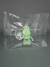 CHASE 1:64 GLOW IN THE DARK 2026 WNBA Series 1 TeenyMates SEALED Paige Bueckers