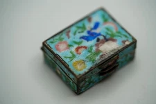 Antique Chinese Enamel Bird Flower Pill Box 3cm OS2