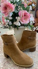 New Loft Women’s Almond Toe Ankle Fashion Beige Suede Boots Size 11m, $120