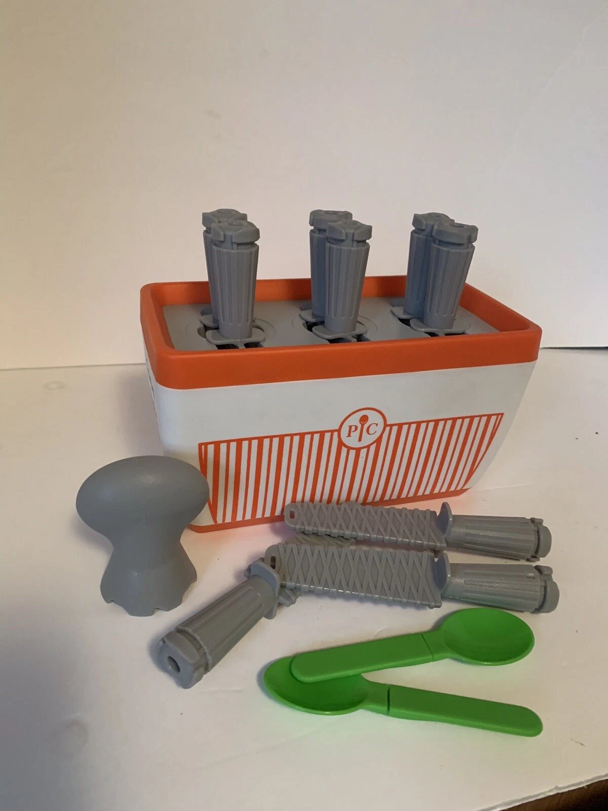 PAMPERED CHEF Quicksicle Maker- Item#1799-EUC!