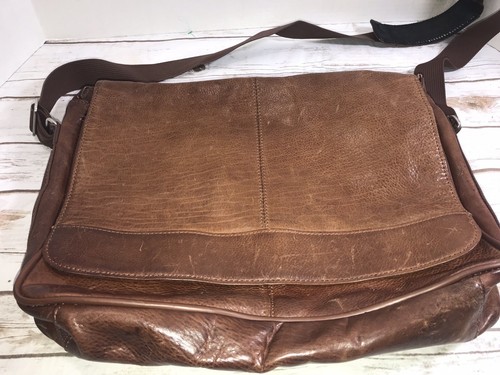 Vintage Wilson Leather Distressed Brown Messenger Bag Briefcase Unisex Mens - Picture 3 of 10