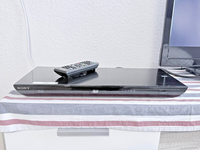 3D Blu-Ray SONY BDP S490 Bluray DVD Player HDMI USB LAN