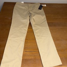 NWT CHAPS Womens Perfectly Polished Dress Pants SZ 8 Slim Leg Slimming Fit Beige