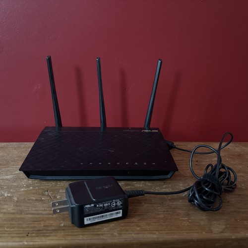 ASUS RT-AC66U 802.11 AC Mbps 4 Port Gigabit Wireless AC Router with Power Cord