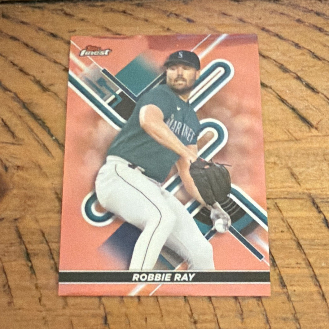 Topps Finest 2022 Robbie Ray Seattle Mariners #88 Rose Gold Refractor /75