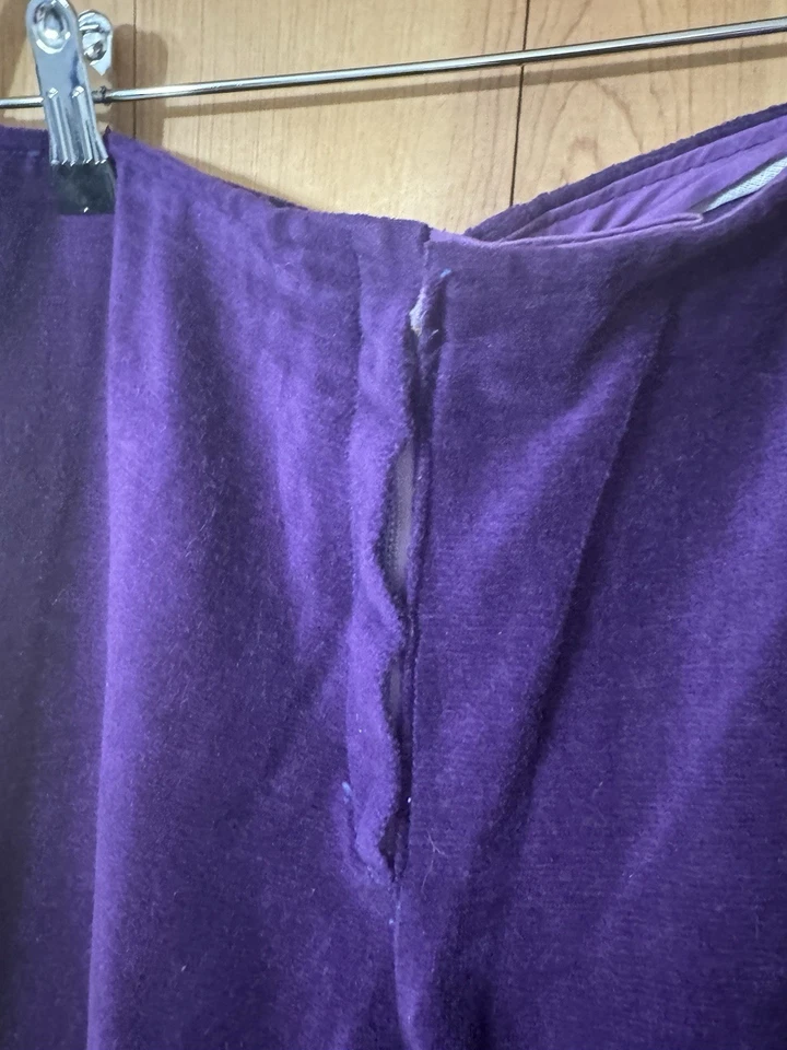 Women’s Sz Small 1970s Bellbottom Pants Hippie Boho  Purple Velour/velvet Unique - Image 4 of 4