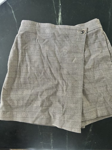 Uniqlo Checkered Skort