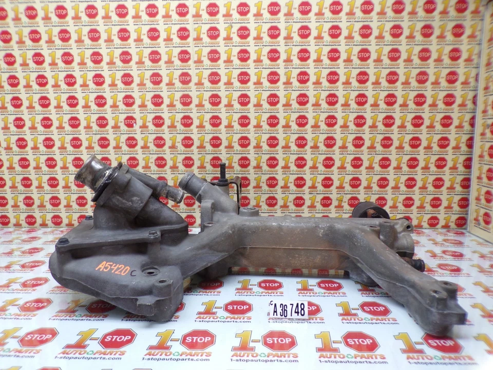 1995-1999 CADILLAC DEVILLE ENGINE COOLANT WATER PUMP HOUSING 12553133 OEM - Image 3 of 4