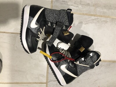 【NIKE】ナイキスノーボードブーツ　ズームフォース1 BOA Nike SB Zoom Force 1 BOA ZF1 Snowboard Boots Black/Orange