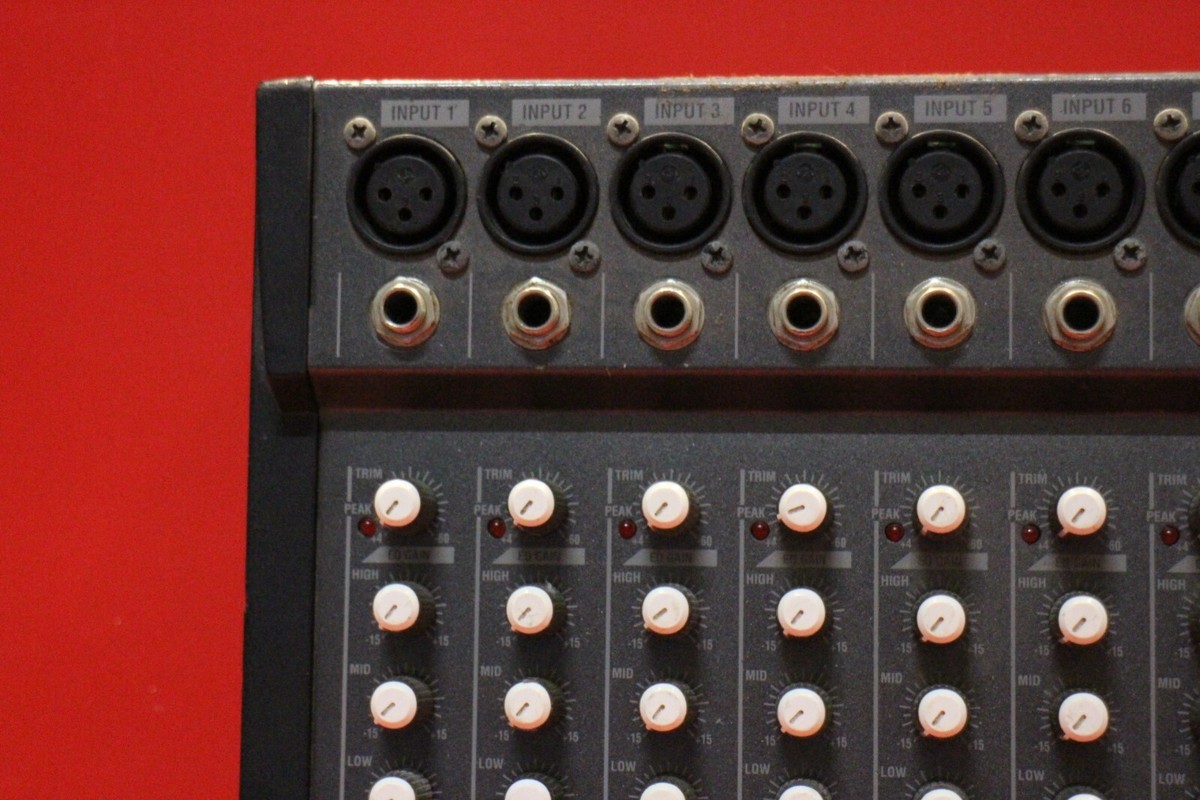 USED KORG D888 Digital Recording Studio Multi Track Recorder MTR