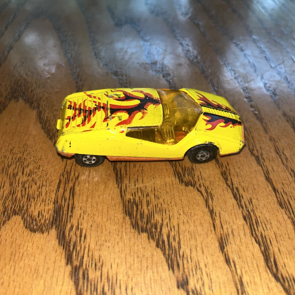 Matchbox Superfast - STREAKERS - #33 DATSUN 126X - Image 2 of 4