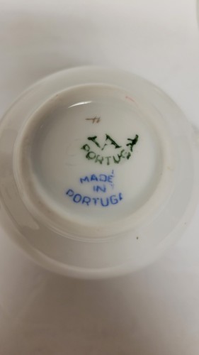 RARE VISTA ALLEGRE VA PORTUGAL 8 SETS POTS DE CREME & SERVING TRAY - Picture 9 of 17