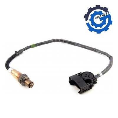 Bosch Lambda O2 Oxygen Sensor for 2000-2005 Saturn LW Wagon LS Sedan 0258006066