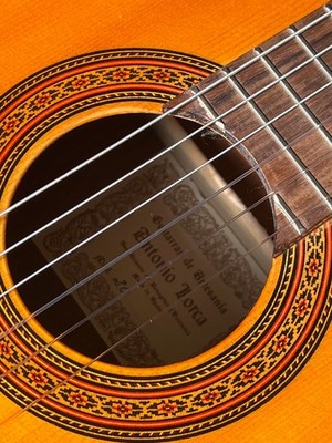 Klassische Gitarre von Antonio Lorca, Modell 20, gebraucht, sehr guter Zustand