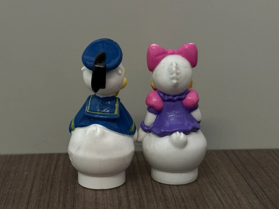 Lote De Colección 2 Piezas Disney Arco Daisy + Donald - Títeres De Dedo 2.5" Foto 3 de 4