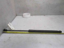 Verin de hayon / de capot Suzuki SWIFT