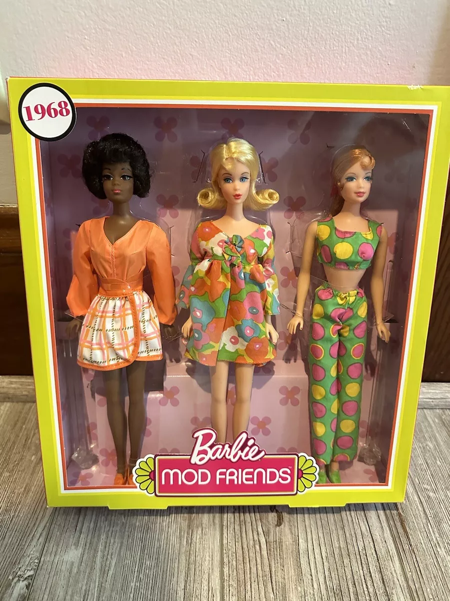 Barbie Mod doll Friends 1968 Reproduction set with repro Stacy and Christie  NRFB