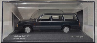 Volvo 740 GL Break 1986 Green Metallic 1:43 Minichamps 400171710