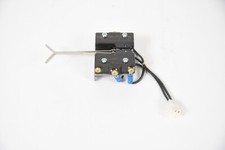 Lot of 2 NEW MICRO-SWITCH 15A 480V STRAIGHT LEVER LIMIT SWITCH BZ-2RW863-A2