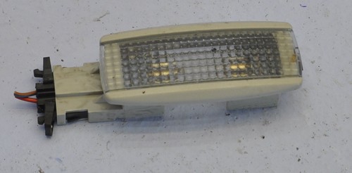 VW Passat 3BG (00-05) Innen Leuchte Lampe Licht 3B0947113 #18125-B73
