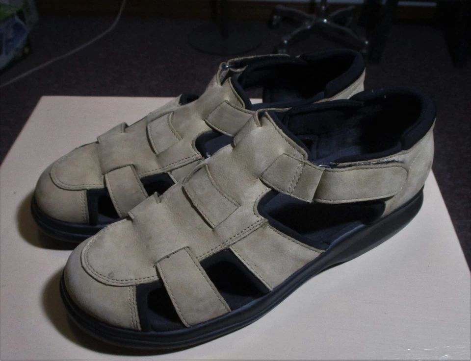 L.L. Женские туфли BEAN из натуральной бежевой кожи с ремешками размер 6,5 М - Изображение 4 из 4