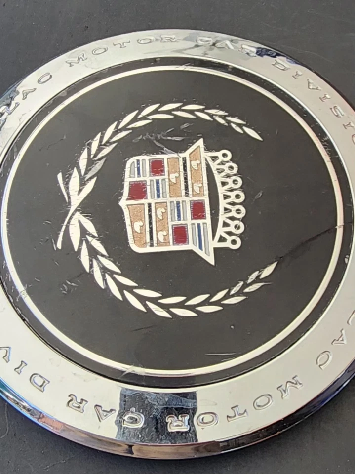 (1) 1993-1995 Cadillac Deville Chrome Center Cap Hubcap GM 3543645 Foto 3 de 4