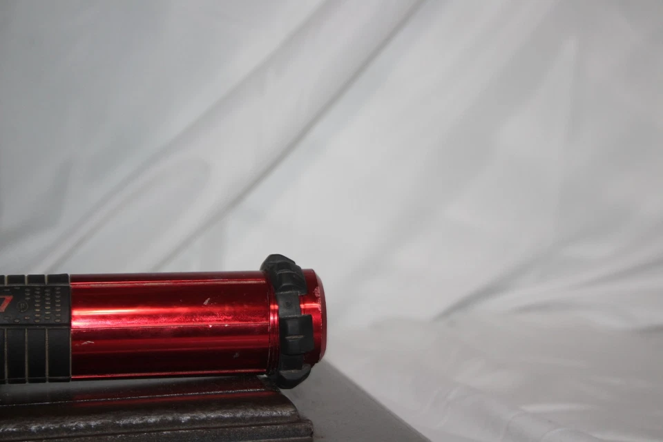 Linterna roja de 13" con luz de tienda de alta resistencia de aluminio SNAP-ON Foto 3 de 4